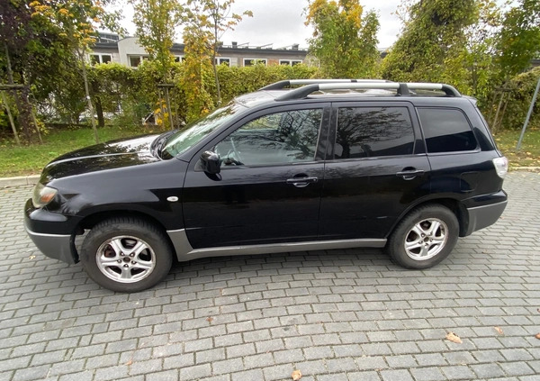 Mitsubishi Outlander cena 5900 przebieg: 360000, rok produkcji 2003 z Szczecin małe 466